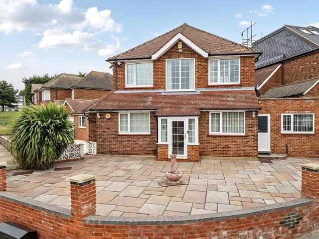 House for sale in London Borough of Croydon, Upper Norwood