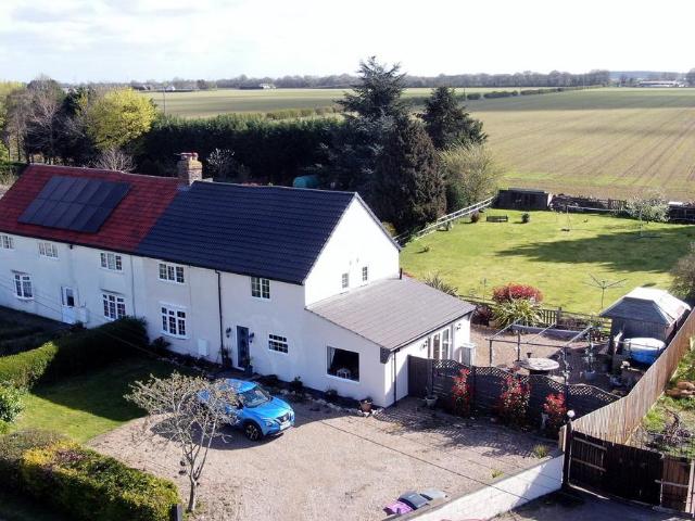 House for sale in Harrowby, Barholm