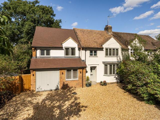 House for sale in Overstone Leys, Overstone