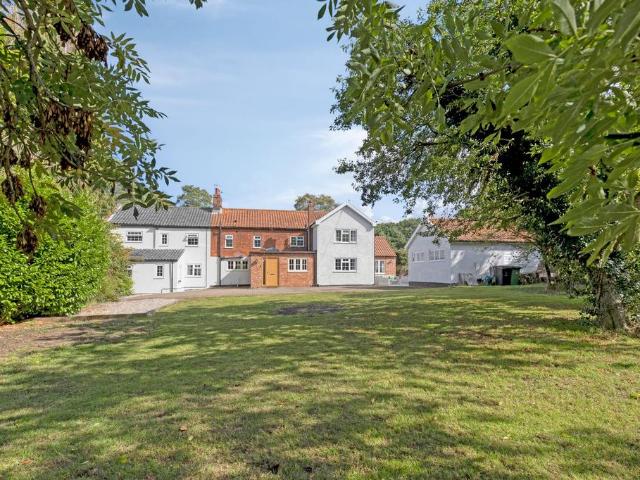 House for sale in East Tuddenham, Norfolk