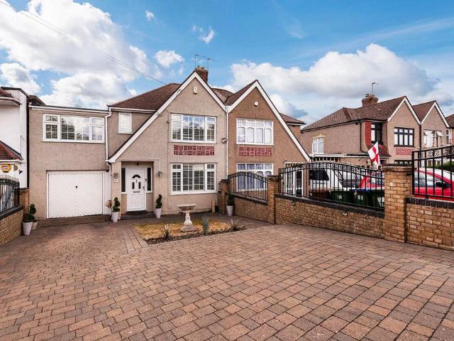 House for sale in West Heath, Greater London