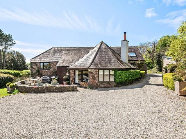 House for sale in Strode, Devon