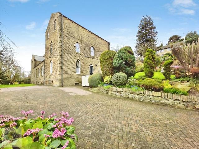 House for sale in Charlestown, Bradford