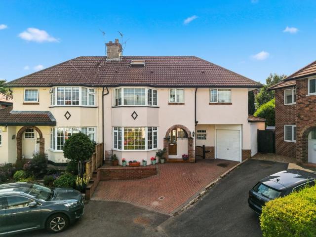 House for sale in Fulwood, South Yorkshire