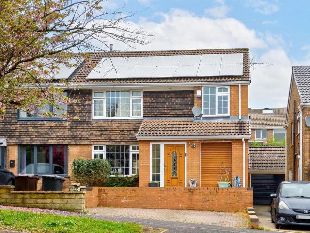 House for sale in Lodge Moor, South Yorkshire