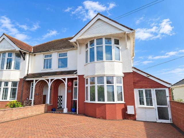 House for sale in Nottage, Porthcawl