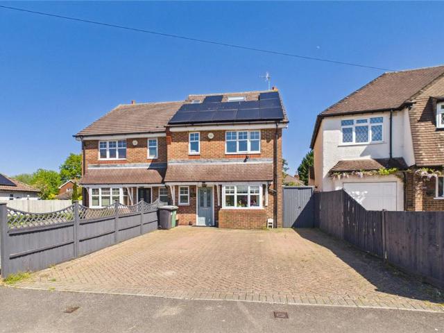 House for sale in Red Hill, Surrey