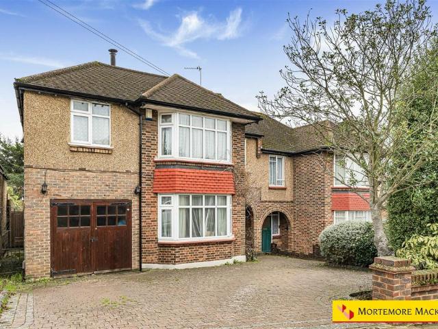 House for sale in Southgate, Oakwood