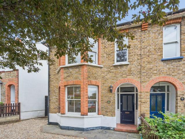 House for sale in Northwood, Greater London