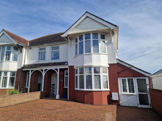 House for sale in Porthcawl, Nottage