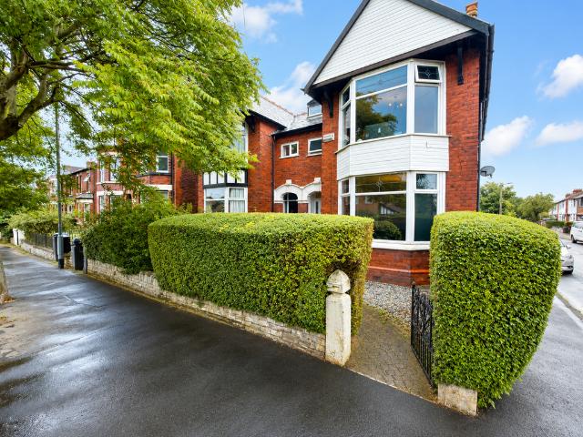 House for sale in Hazel Grove, Greater Manchester