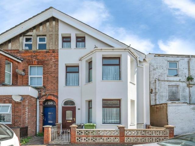 House for sale in Southtown, Stokesby