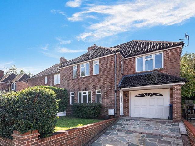 House for sale in London Borough of Croydon, Greater London
