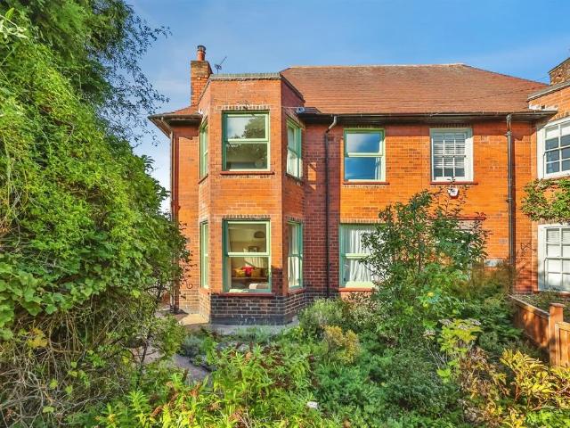 House for sale in Beauvale, Ashfield