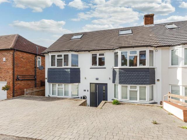 House for sale in Elstree and Borehamwood, Borehamwood