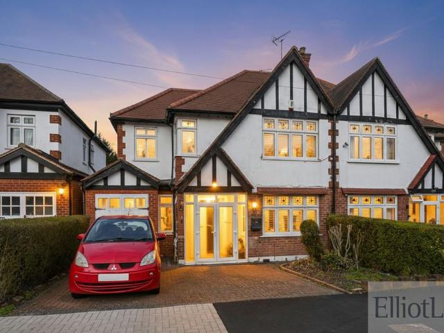 House for sale in Preston, North Wembley