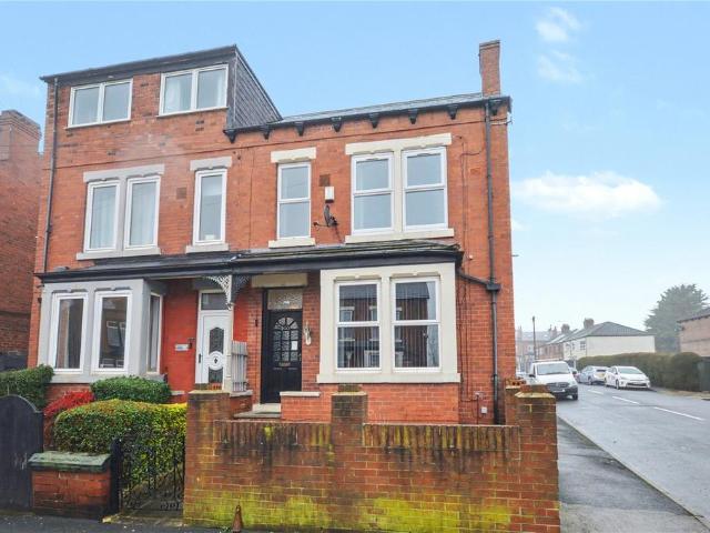 House for sale in West Yorkshire