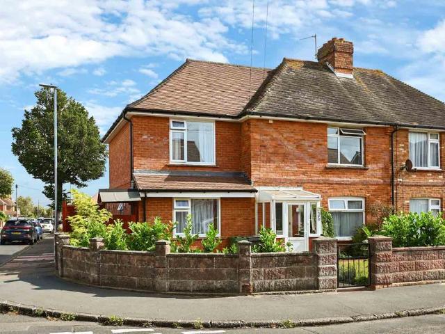 House for sale in Roselands, Eastbourne