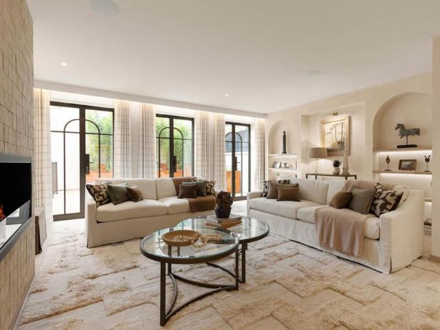 House for sale in Chelsea, Greater London
