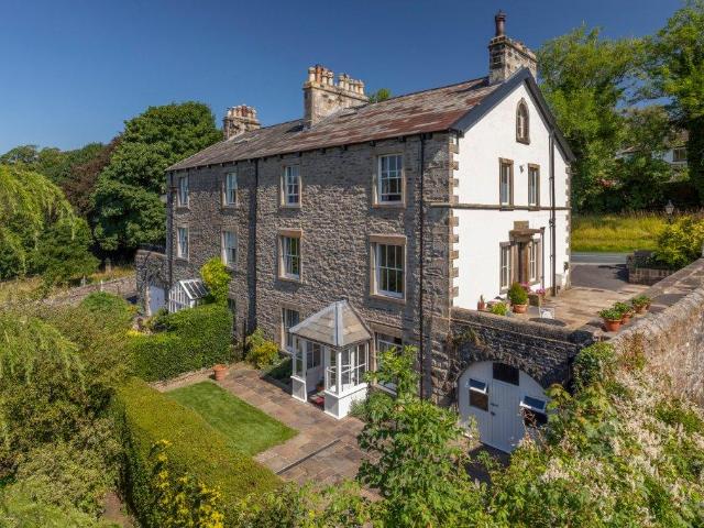 House for sale in Giggleswick, North Yorkshire