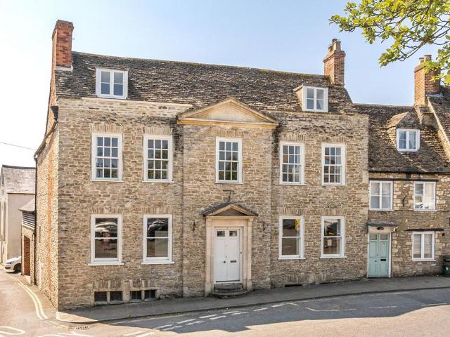 House for sale in Malmesbury, Wiltshire