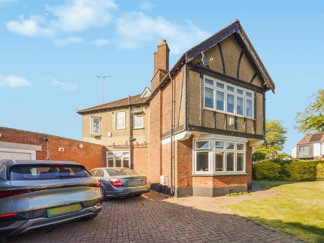 House for sale in Sudbury, Greater London