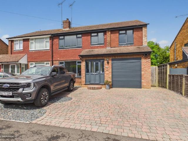 House for sale in Ottershaw, Runnymede