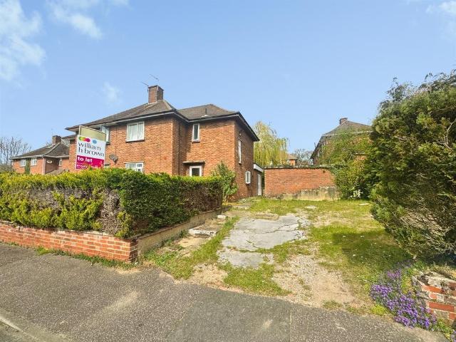 House for sale in West Earlham, East Bank
