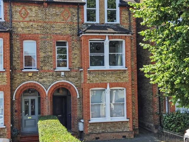House for sale in Greater London