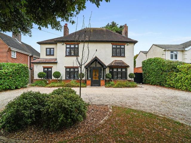 House for sale in Fordham Heath, Essex