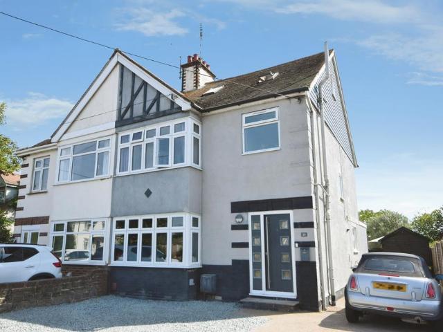 House for sale in Sutton, Barling