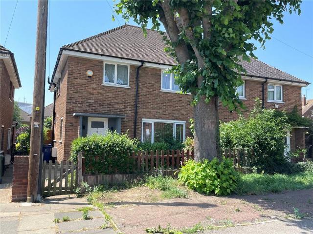 House for sale in Aveley, Essex