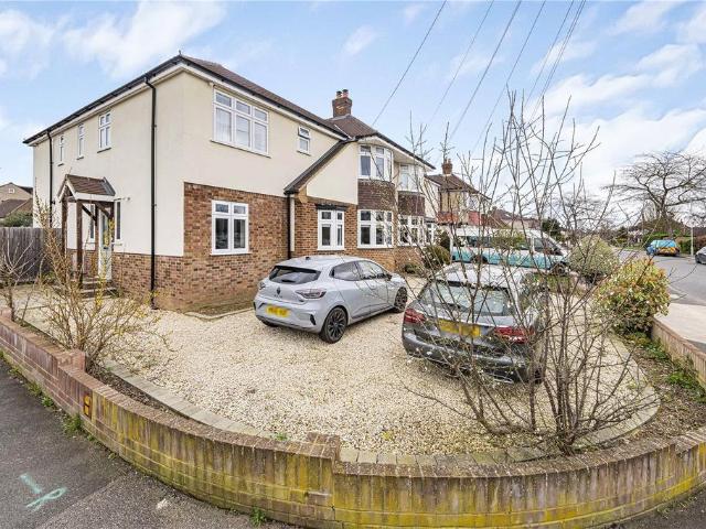 House for sale in New Malden, Greater London