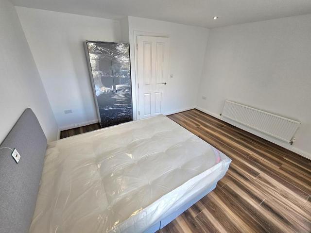 House for sale in Feckenham, City Of Bristol