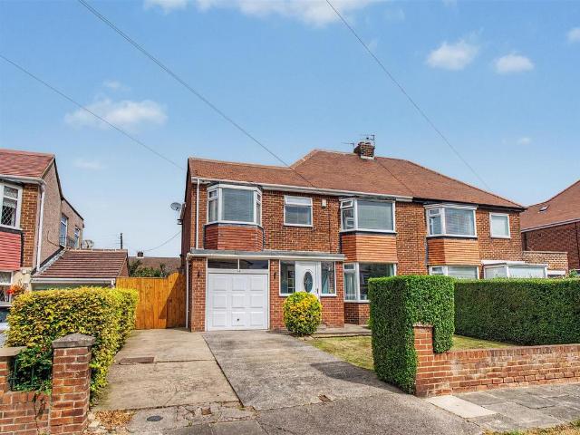 House for sale in Middle Herrington, Tyne And Wear