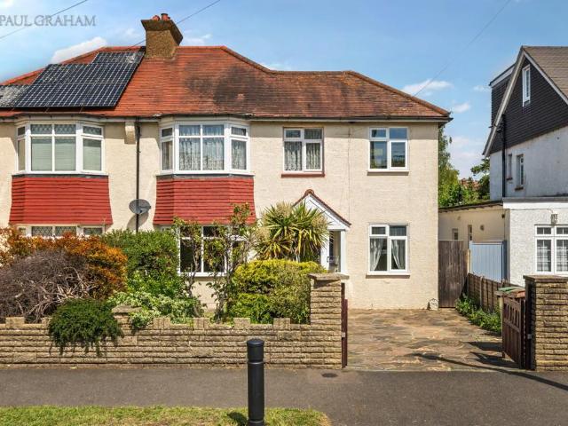 House for sale in Wallington, Greater London