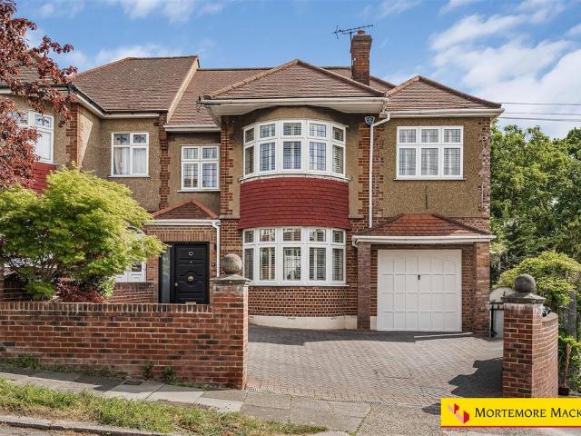 House for sale in Southgate, Oakwood