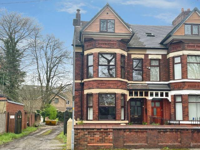 House for sale in The Haulgh, Lee Bank