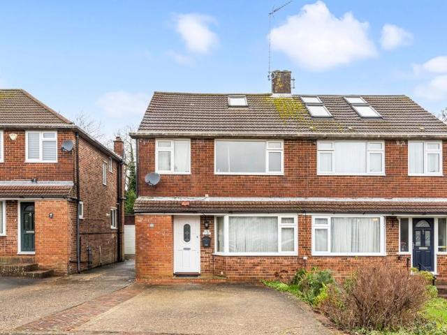 House for sale in Perryfields, West Sussex
