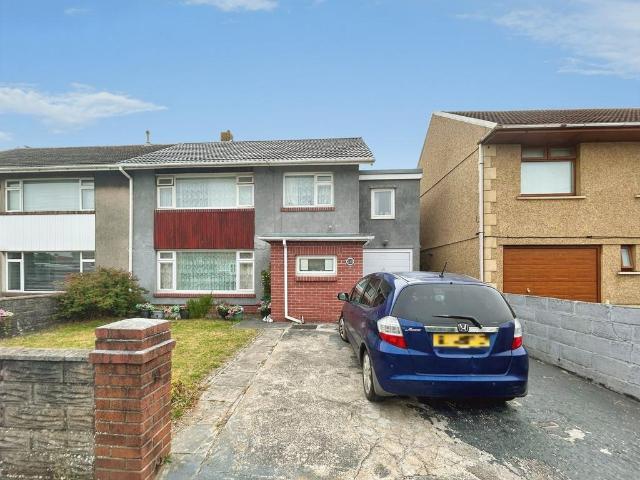 House for sale in Sandfields West, Aberavon