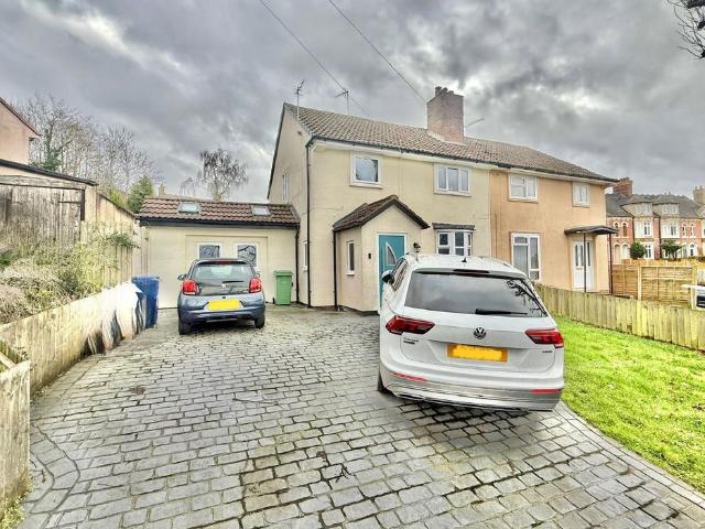 House for sale in Coseley, West Midlands