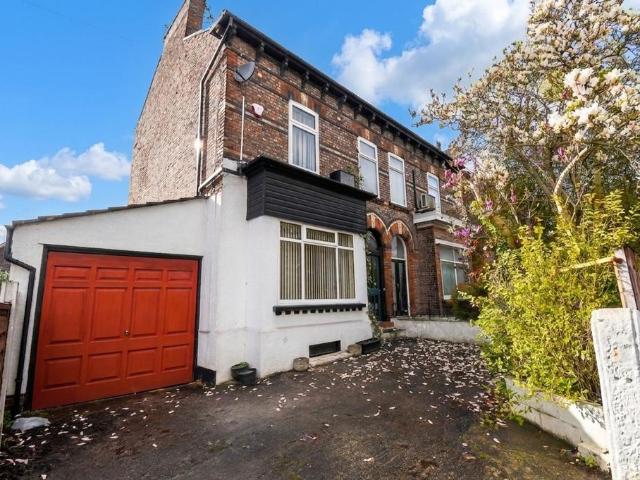 House for sale in Salford, Greater Manchester