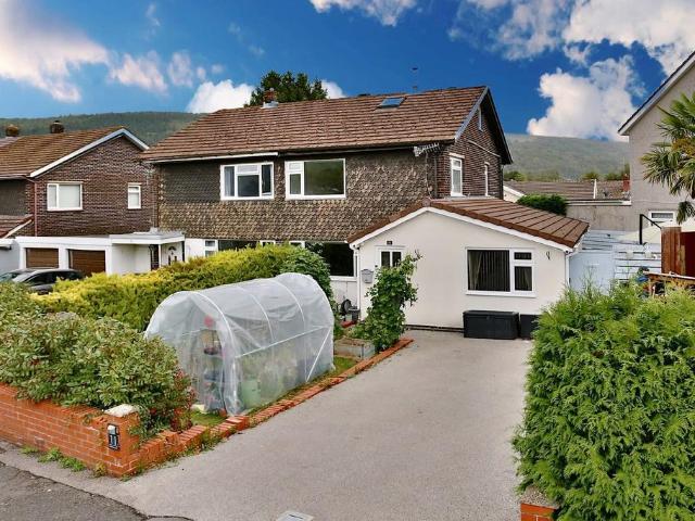 House for sale in Gilwern, Wales