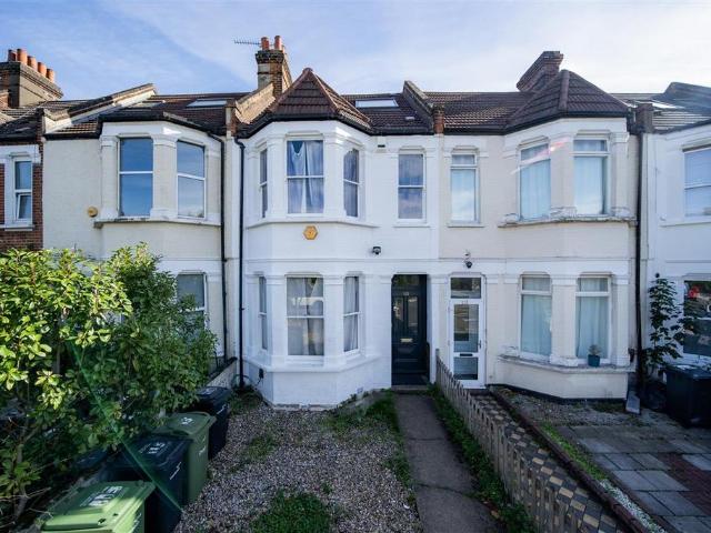 House for sale in London Borough of Lambeth, Greater London