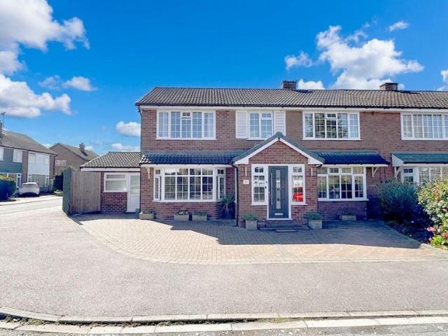 House for sale in Poynton