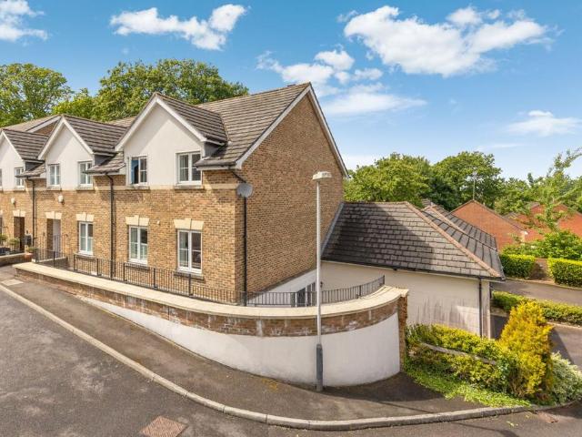 House for sale in Ferndale, Sandown Park