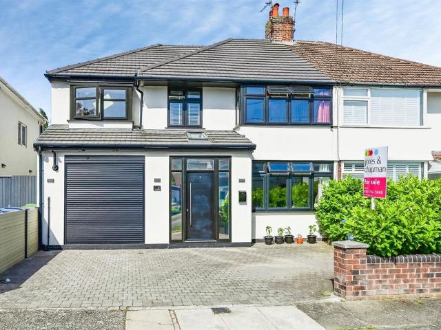 House for sale in Allerton, Calderstones