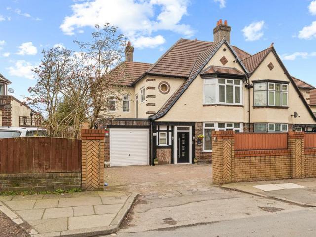 House for sale in Calderstones
