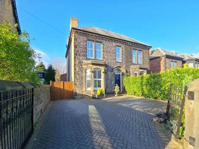 House for sale in Royston, South Yorkshire