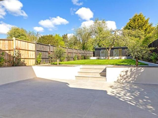 Farm for sale in St Albans, Five Acres